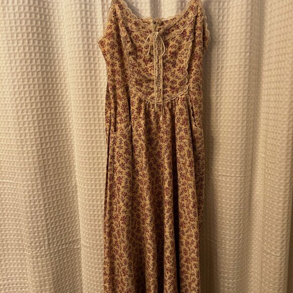 GUNNE SAX by Jessica San Francisco; Size 7; Soft beige background with flowers - Picture 2 of 6